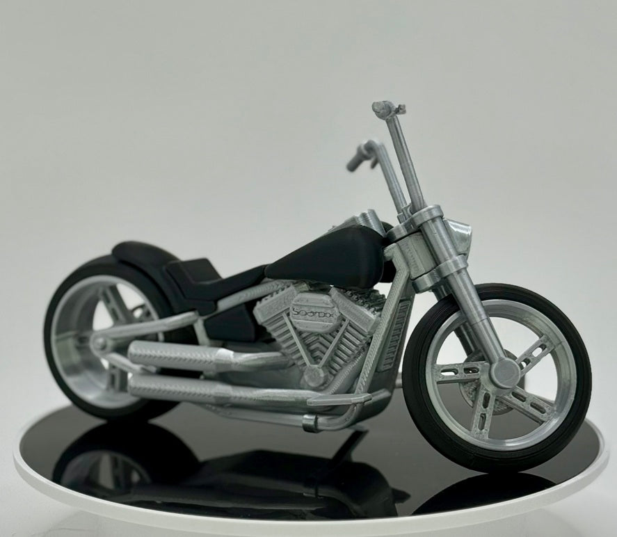 3D Printed Classic Cruiser Motorcycle Model | Fat Tire V-Twin Style Bike | Wide Stance Chopper Decor | Desk & Garage Collectible Gift